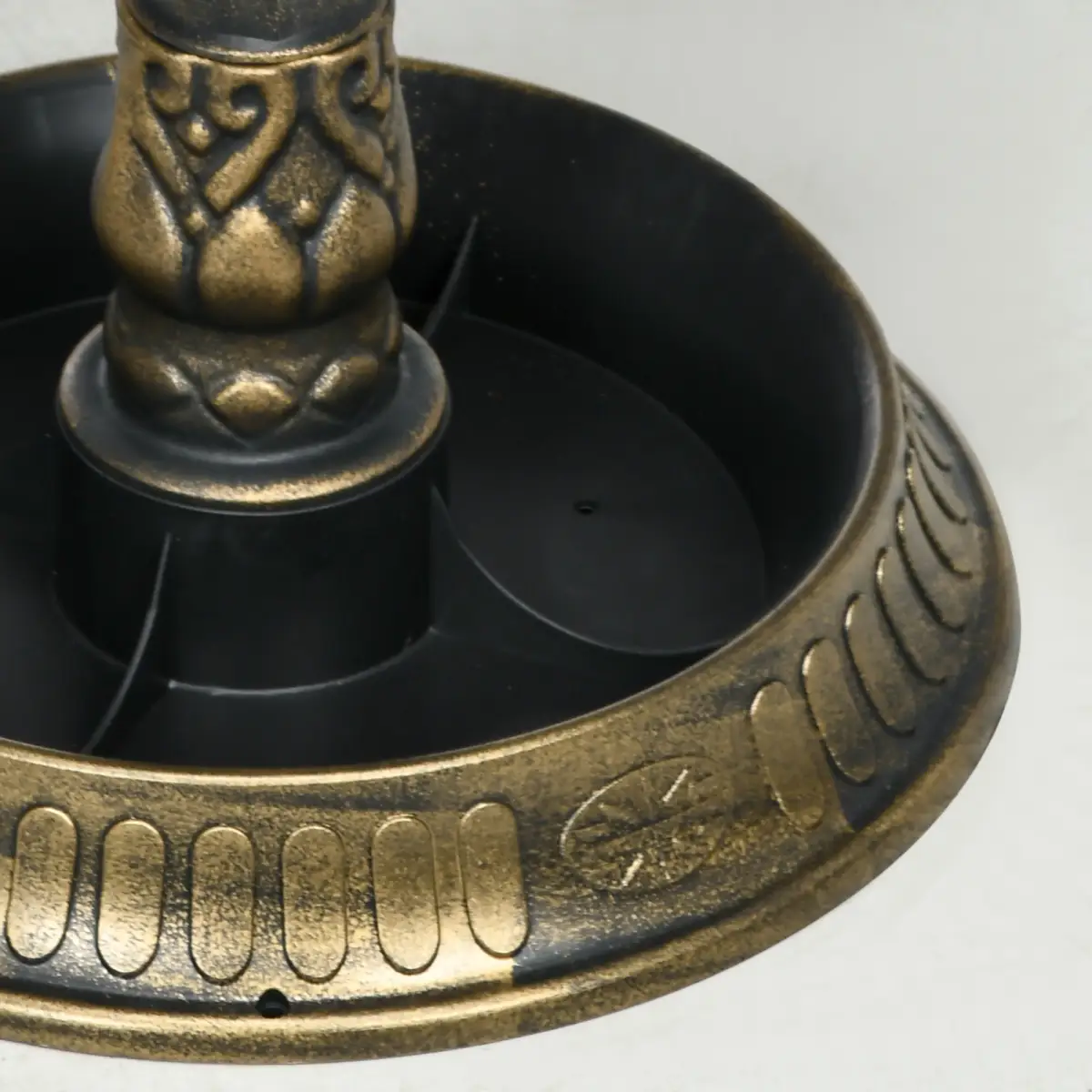 Outsunny Elegant Two-Basin Bird Bath & Feeder with Antique Finish - Bird Feeder