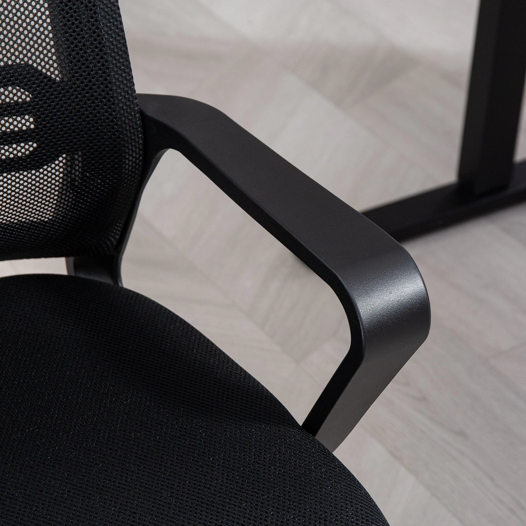 HOMCOM Meeting Chair Standard Ergonomic Support For Office by HOMCOM