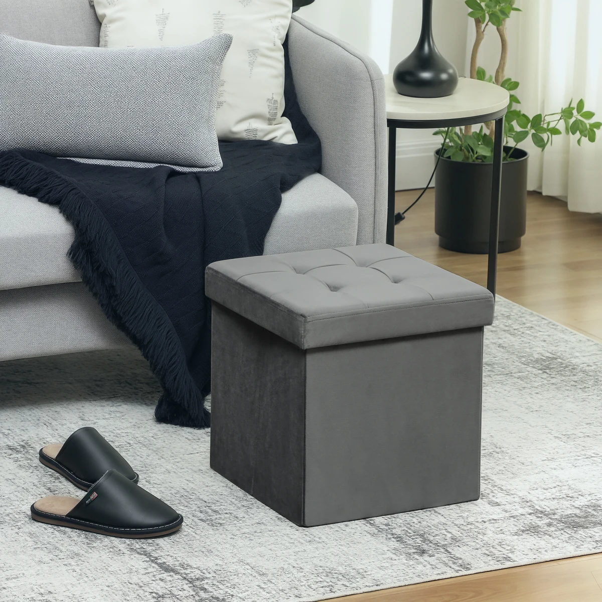 HOMCOM HOMCOM Foldable Velvet-Feel Storage Ottoman, 38 x 38 x 38 cm, Grey - Footstool