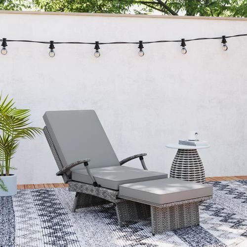Outsunny Outsunny Foldable Rattan Garden Recliner Chair with Cushion and Footrest for Outdoor Relaxation and Comfort - Sun Lounger