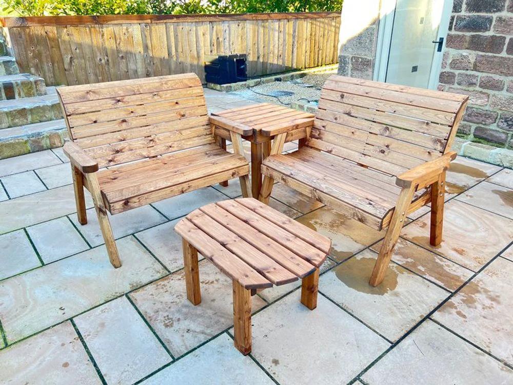 Burghley Garden Set by Charles Taylor Trading