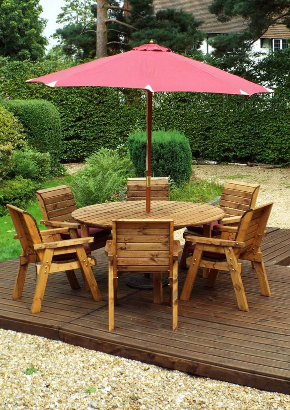 Six Seater Circular Table Garden Set by Charles Taylor Trading