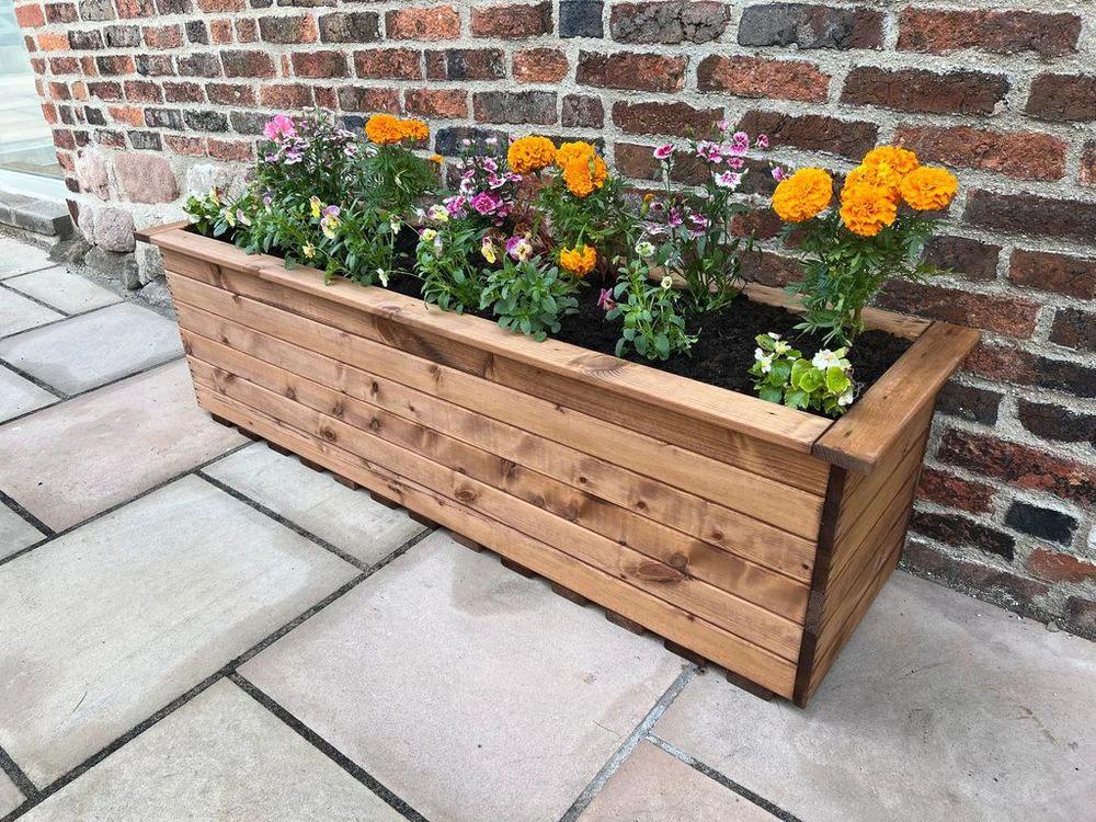 Willougby Garden Trough/Planter by Charles Taylor Trading