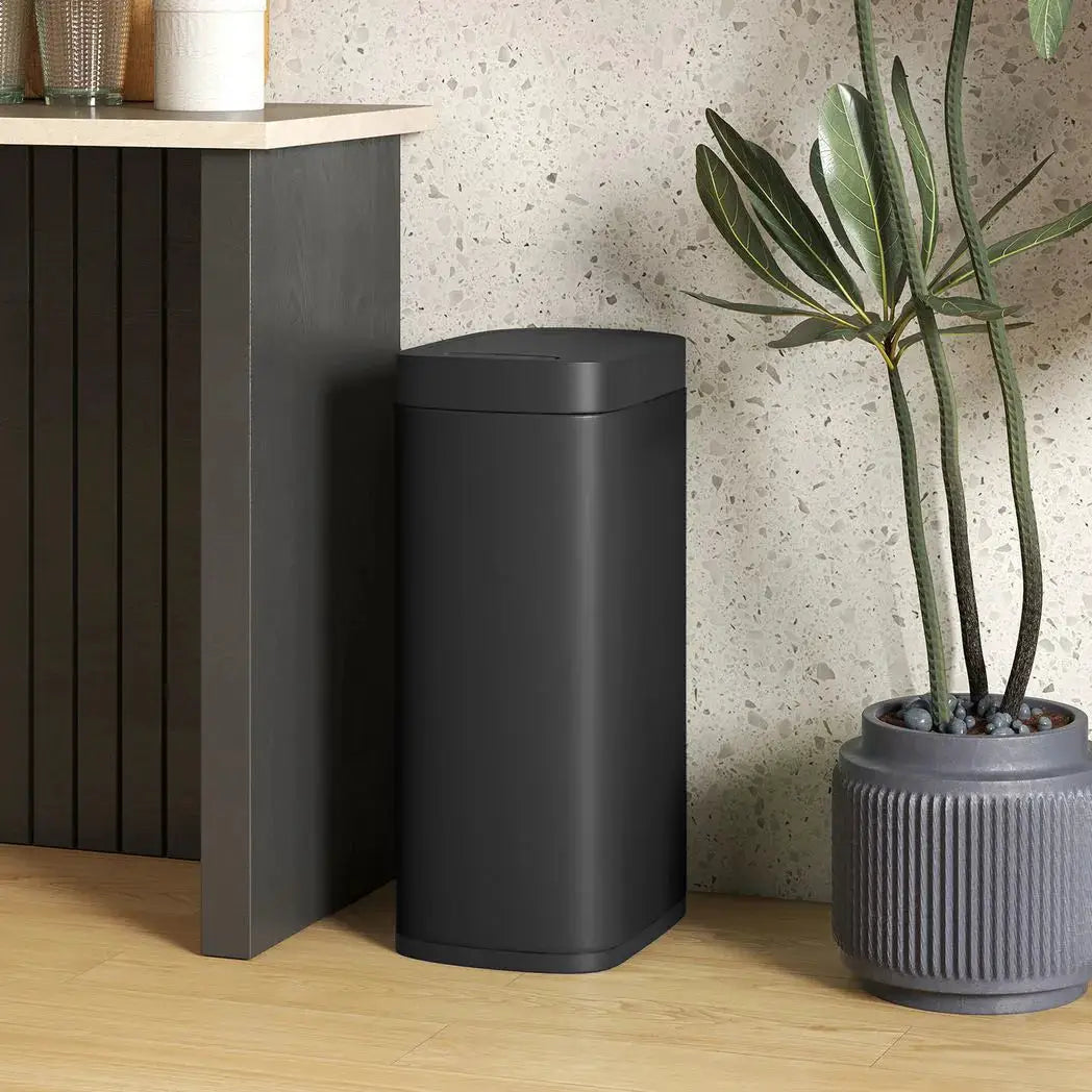 HOMCOM 50L Sensor Bin, Automatic Kitchen Bin, Manual Override, Battery Operated, Inner-Bucket-Free, for Kitchen, Bedroom, Black - from HOMCOM