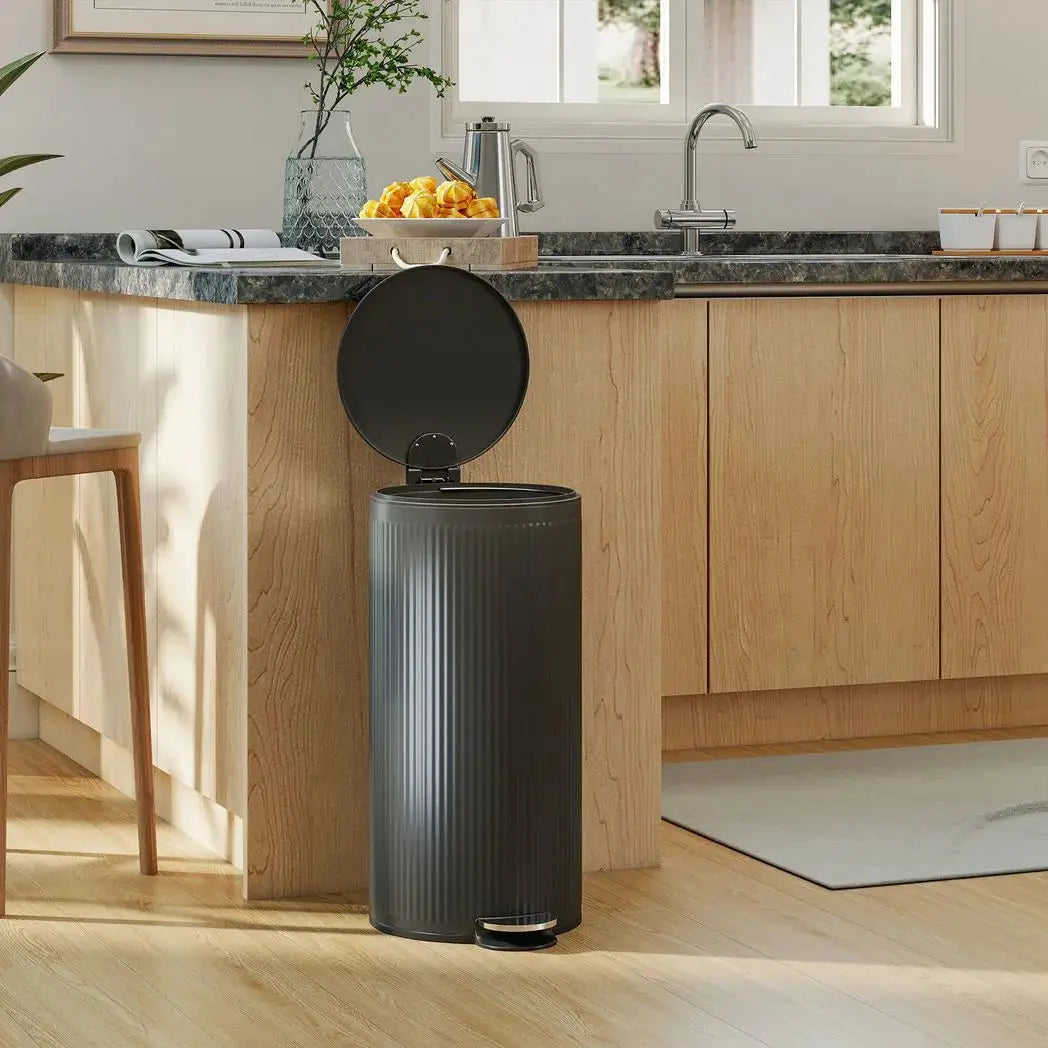 HOMCOM Kitchen Bin, 30 Litre Pedal Rubbish Bin with Removable Bucket, Black - from HOMCOM