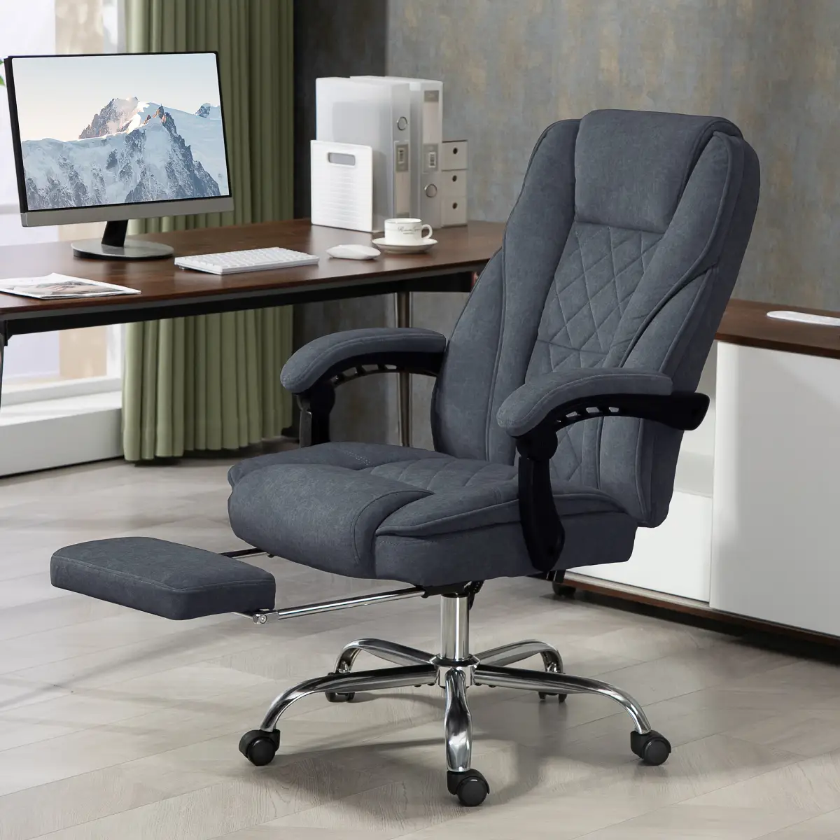 N/A Massaging Office Chair For Home Office With 135 Degree Recline Footrest HOMCOM Six Point Vibration And Timer - Office Chair